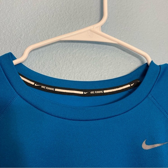 Nike Dri-Fit Running Tee - Blue - Large - Picture 4 of 9